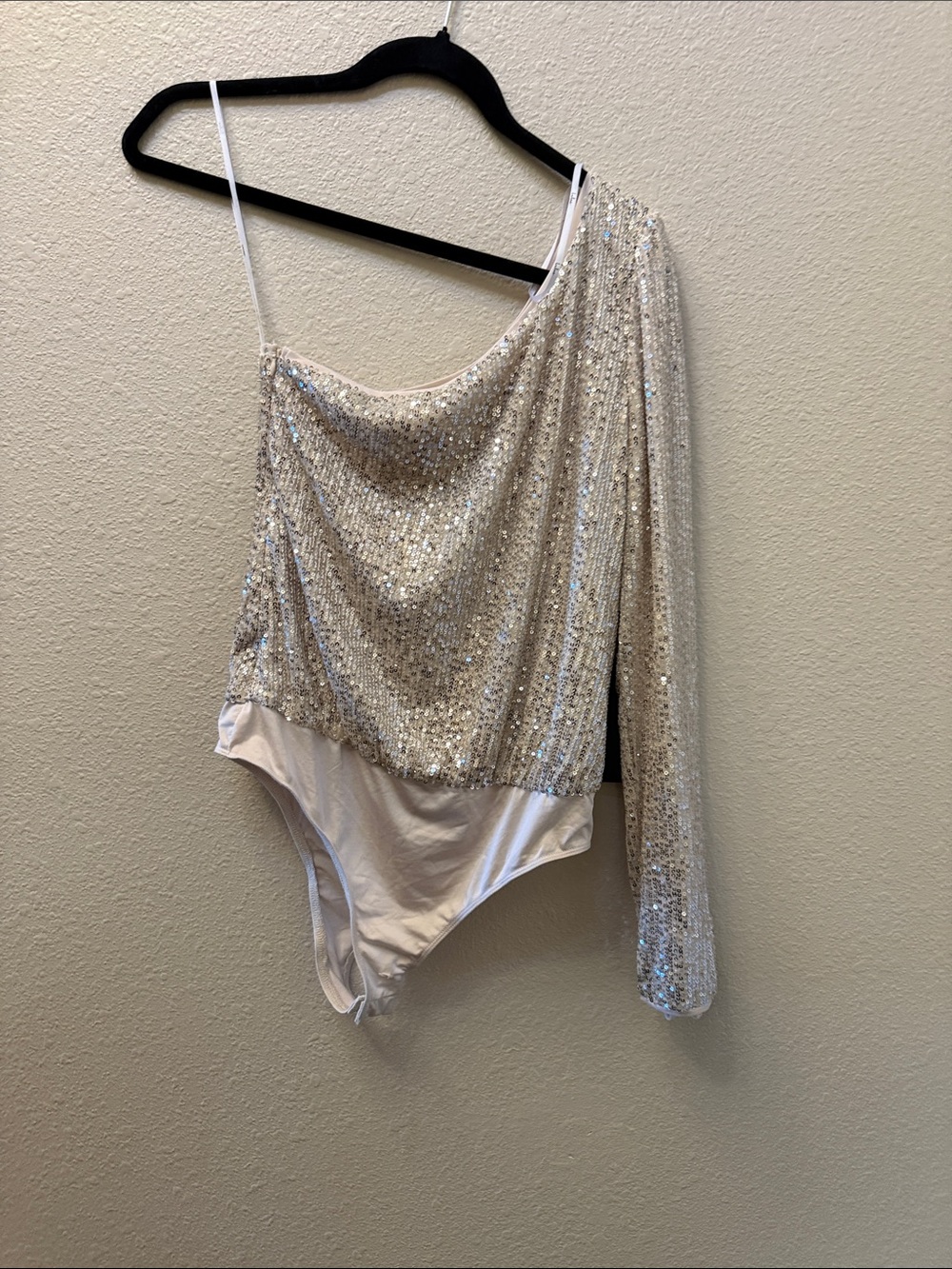 Lulu's Champagne Sequin One-Shoulder Bodysuit